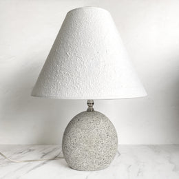 Single Stone Lamp